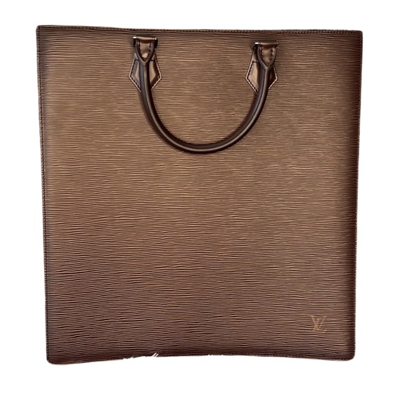 Louis Vuitton Plat Epi Moka ✨Mint condition.✨ - Picture 1 of 9